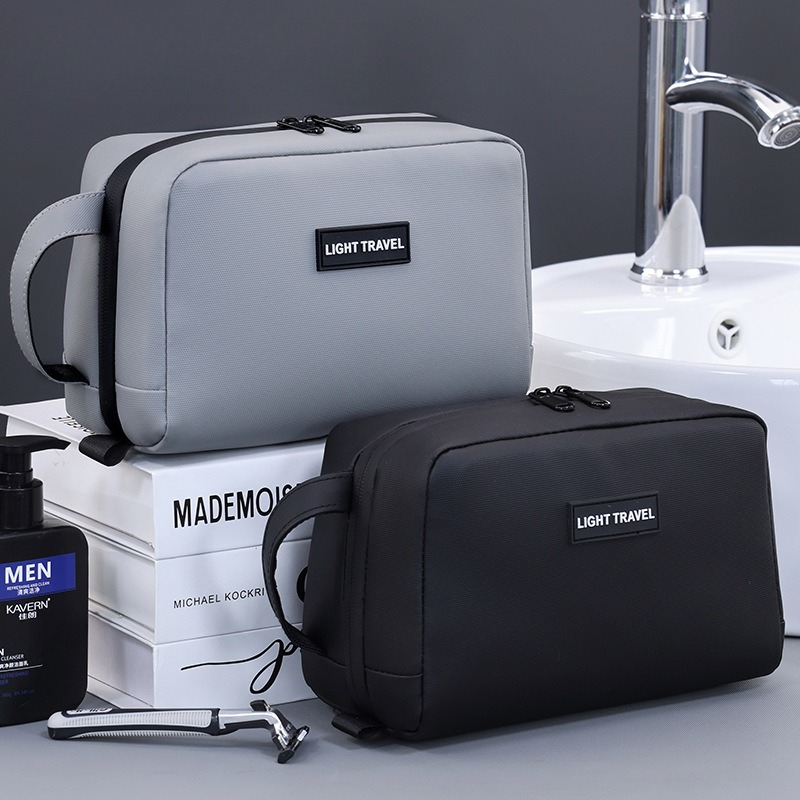 Borsa per il Trucco Impermeabi - Men'S Grooming Makeup recensione e prezzo